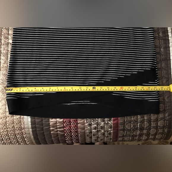 Danskin Black/white Striped Crew Neck Pullover - Picture 6 of 6